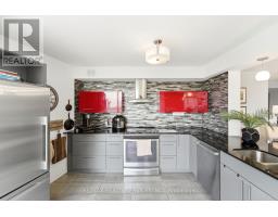 2007 - 50 Eglinton Avenue W, Mississauga, ON L5R3P5 Photo 17