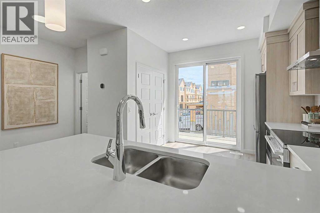 7369 MERCADO Avenue SE - Image 6
