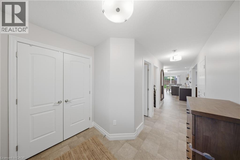 300 HUTTON Street E - Image 5