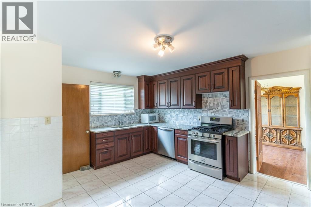 107 QUEENSWAY Drive - Image 10