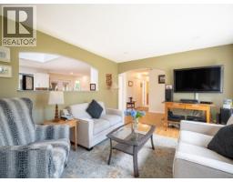 4pc Bathroom - 7249 Field Street, Powell River, BC V8A5S9 Photo 6