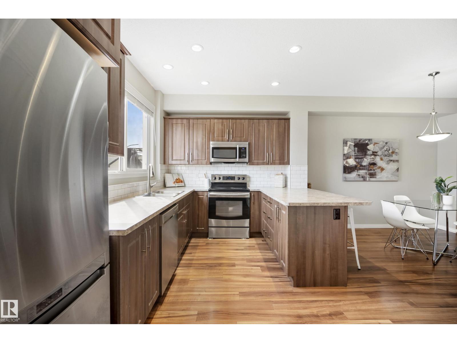 21839 99 AV NW - 20