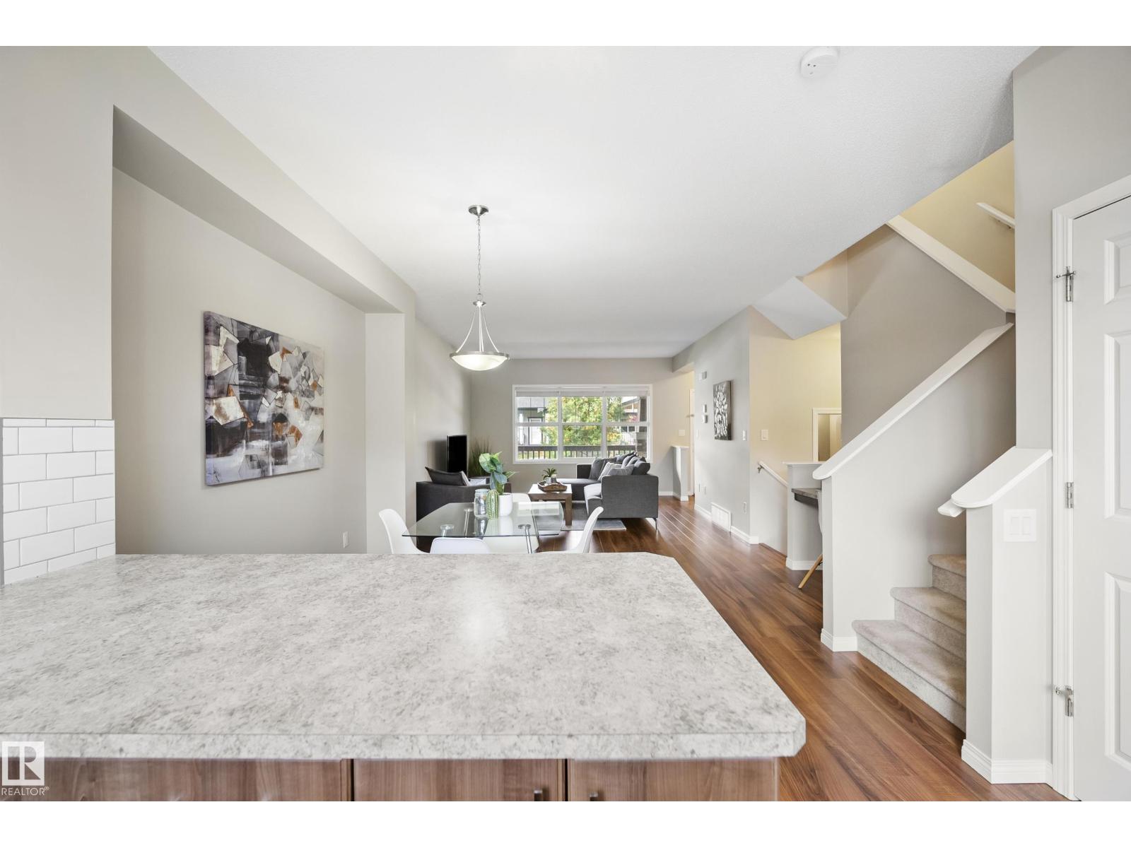 21839 99 AV NW - Image 21