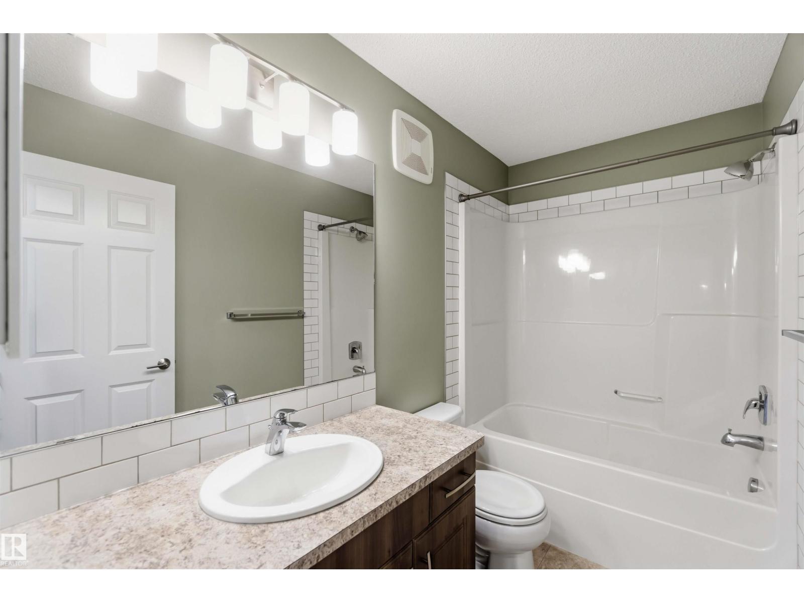21839 99 AV NW - Image 32