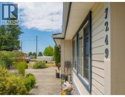 7249 Field Street, Powell River, BC V8A5S9 Photo 21