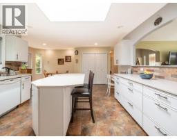 7249 Field Street, Powell River, BC V8A5S9 Photo 29