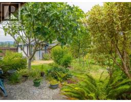 7249 Field Street, Powell River, BC V8A5S9 Photo 39