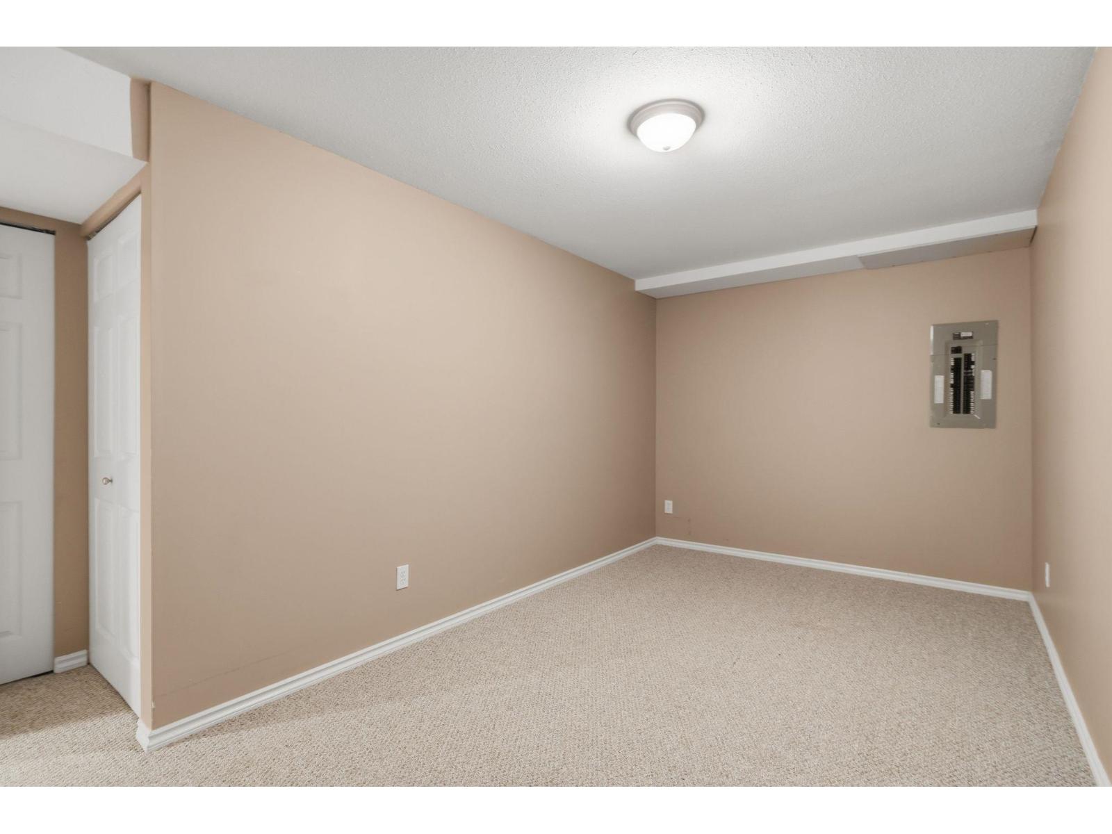 6888 189TH STREET, Surrey