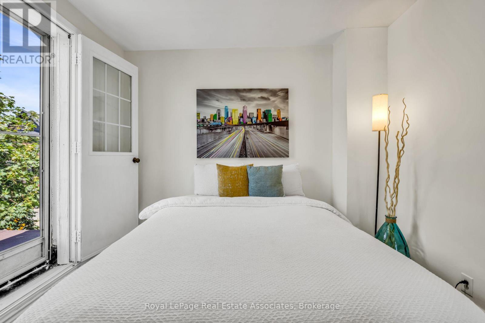 62 ROWNTREE AVENUE - Image 35