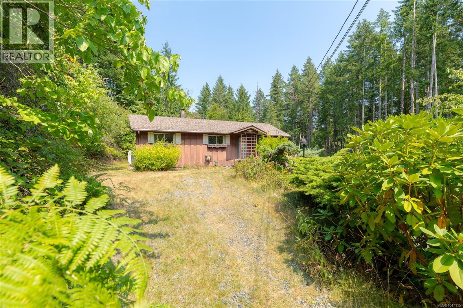 4581 Wellington Ave - Image 6