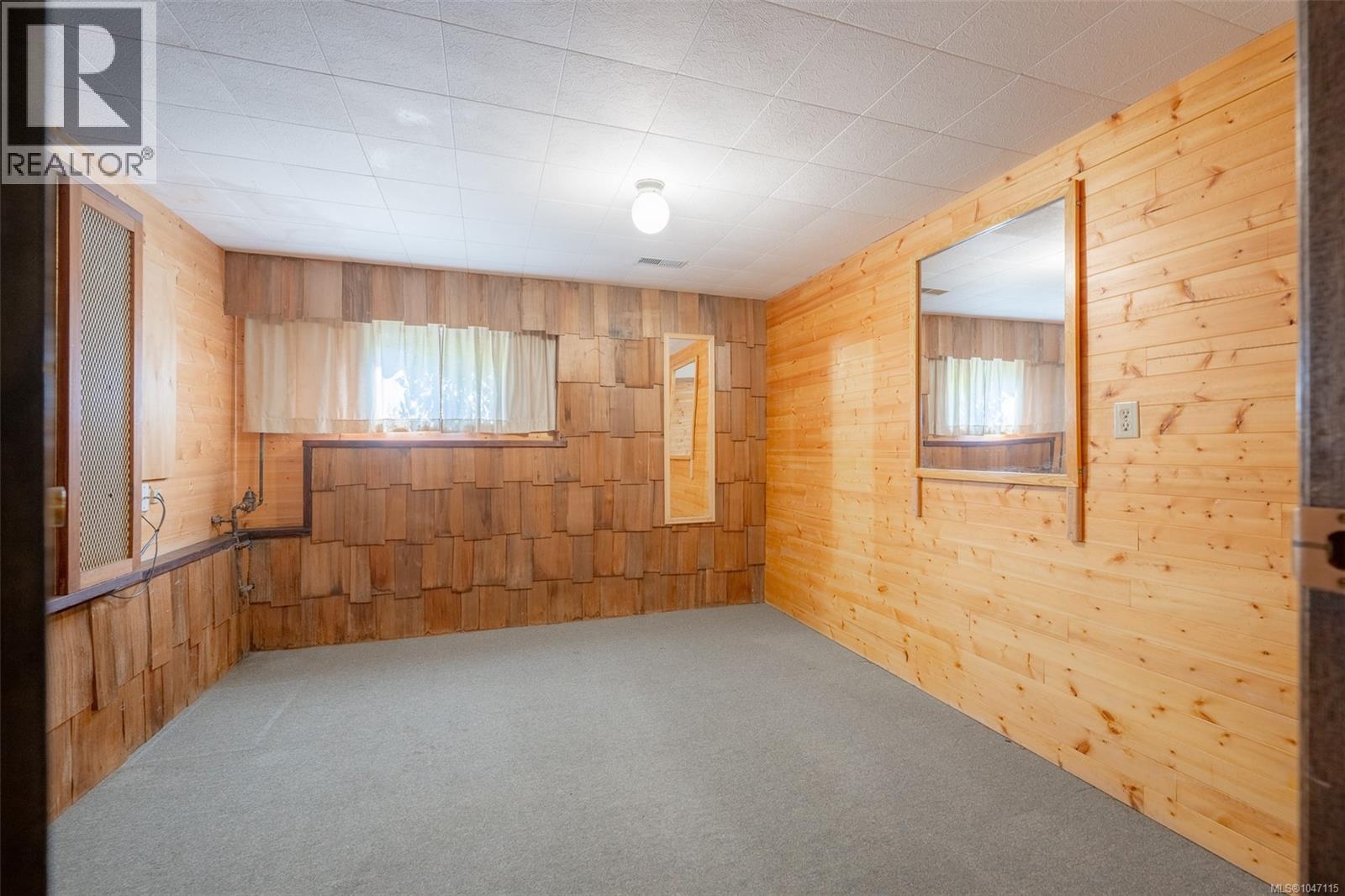 4581 Wellington Ave - 33