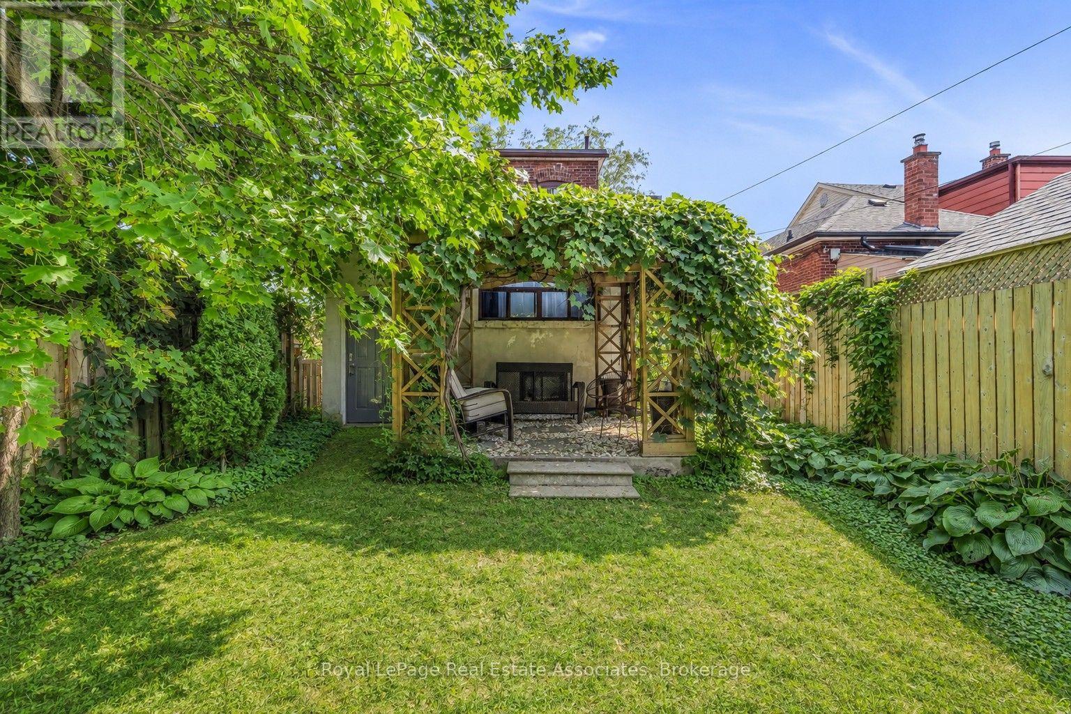 62 ROWNTREE AVENUE - Image 41