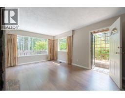 Kitchen - 4581 Wellington Ave, Port Alberni, BC V9Y7L4 Photo 10