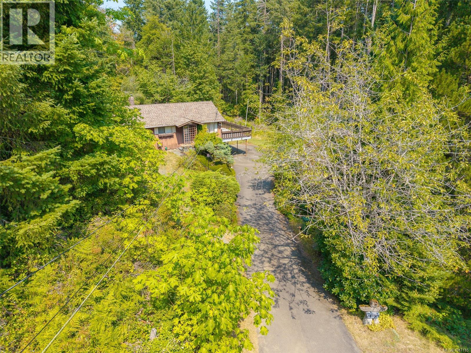 4581 Wellington Ave - 4