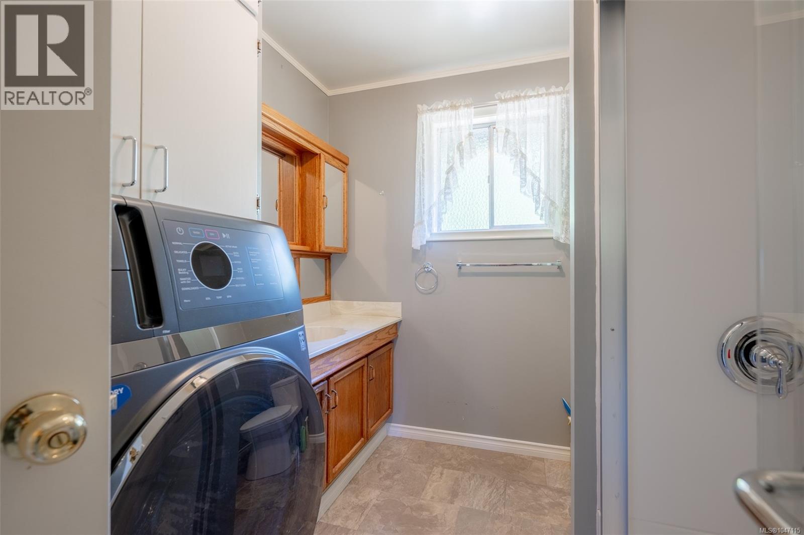 4581 Wellington Ave - 30