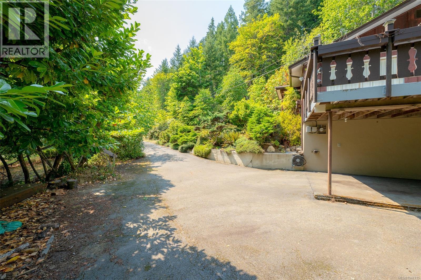 4581 Wellington Ave - 41