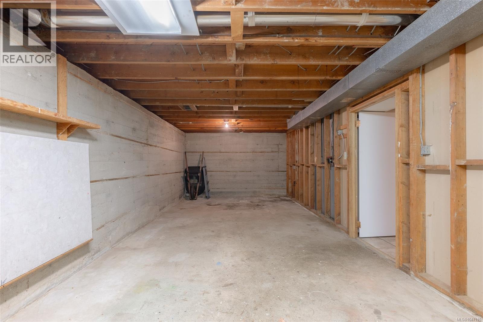 4581 Wellington Ave - 39