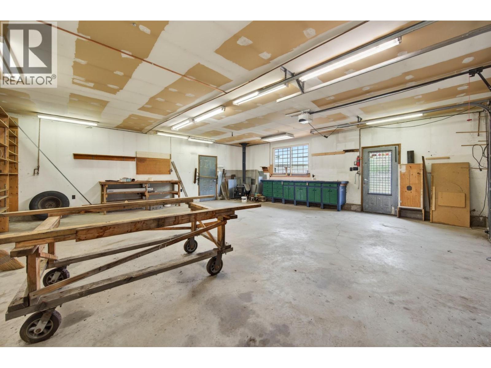 2268 SCHINDLER Crescent - Image 47