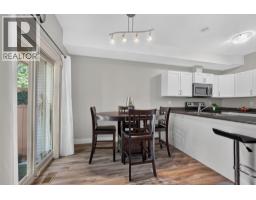 Primary Bedroom - 335 Gerstmar Road Unit# 3, Kelowna, BC V1X4A6 Photo 6