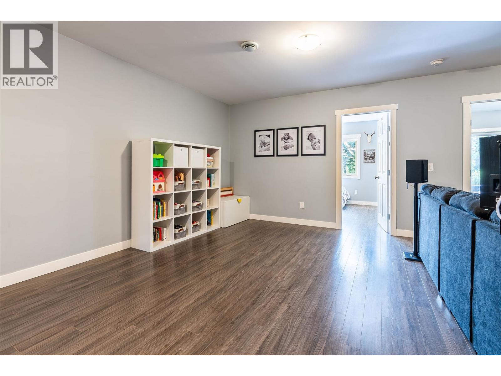 #3 989 Swansea View Road - 17