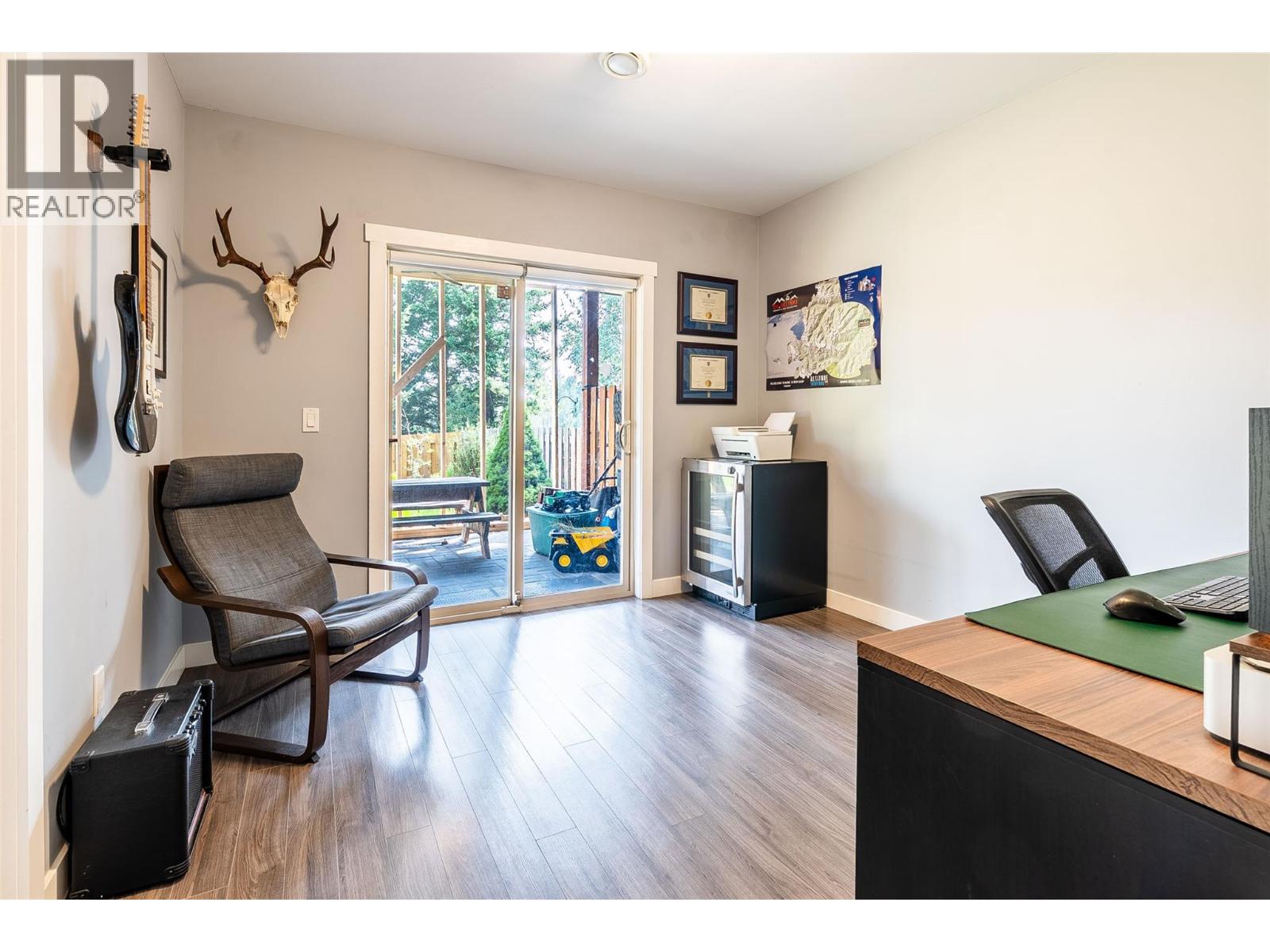 #3 989 Swansea View Road - 21