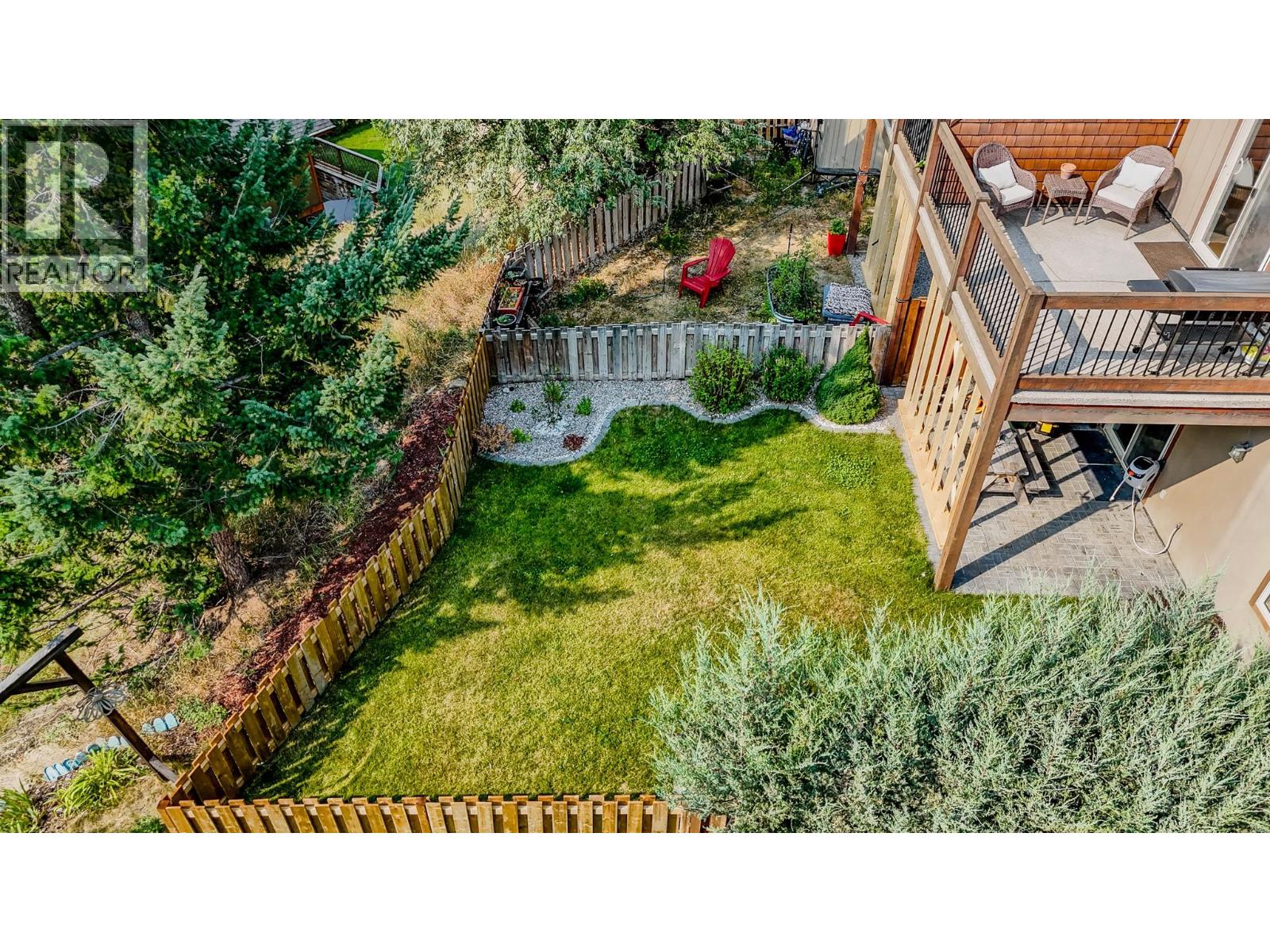 #3 989 Swansea View Road - 34