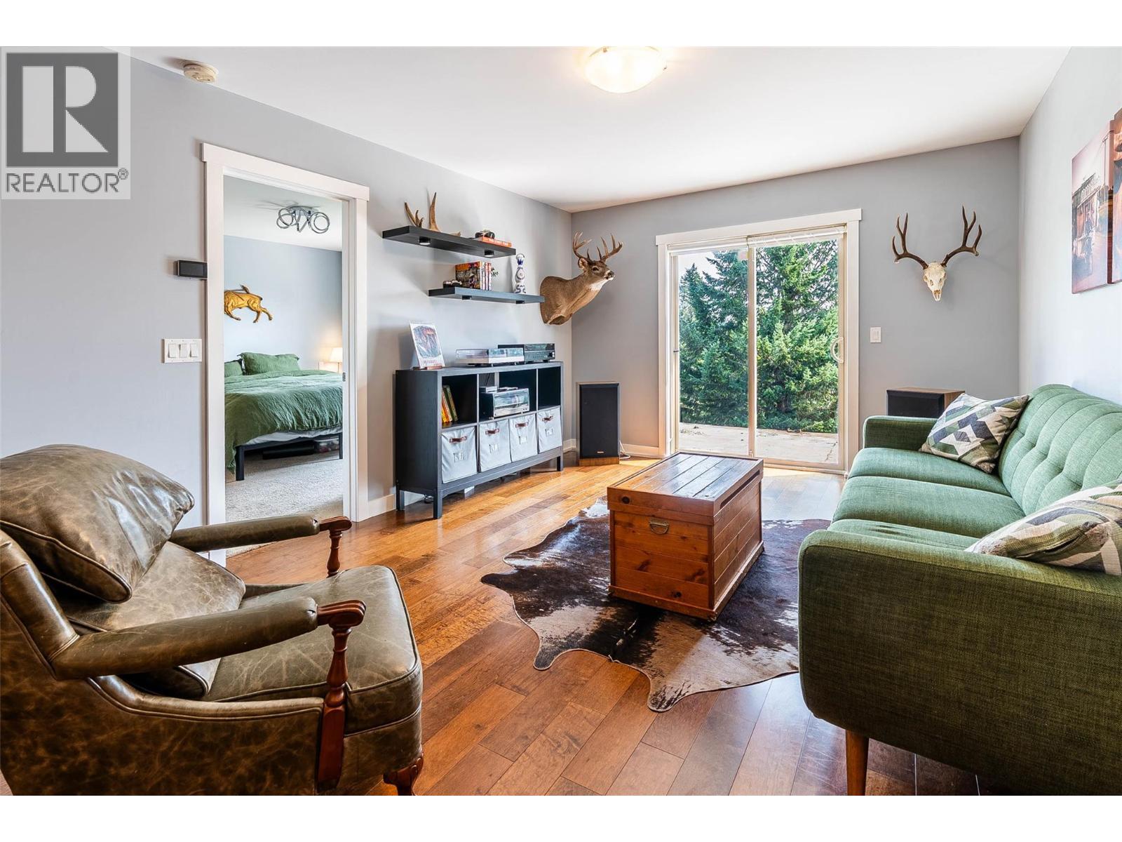 #3 989 Swansea View Road - Image 6