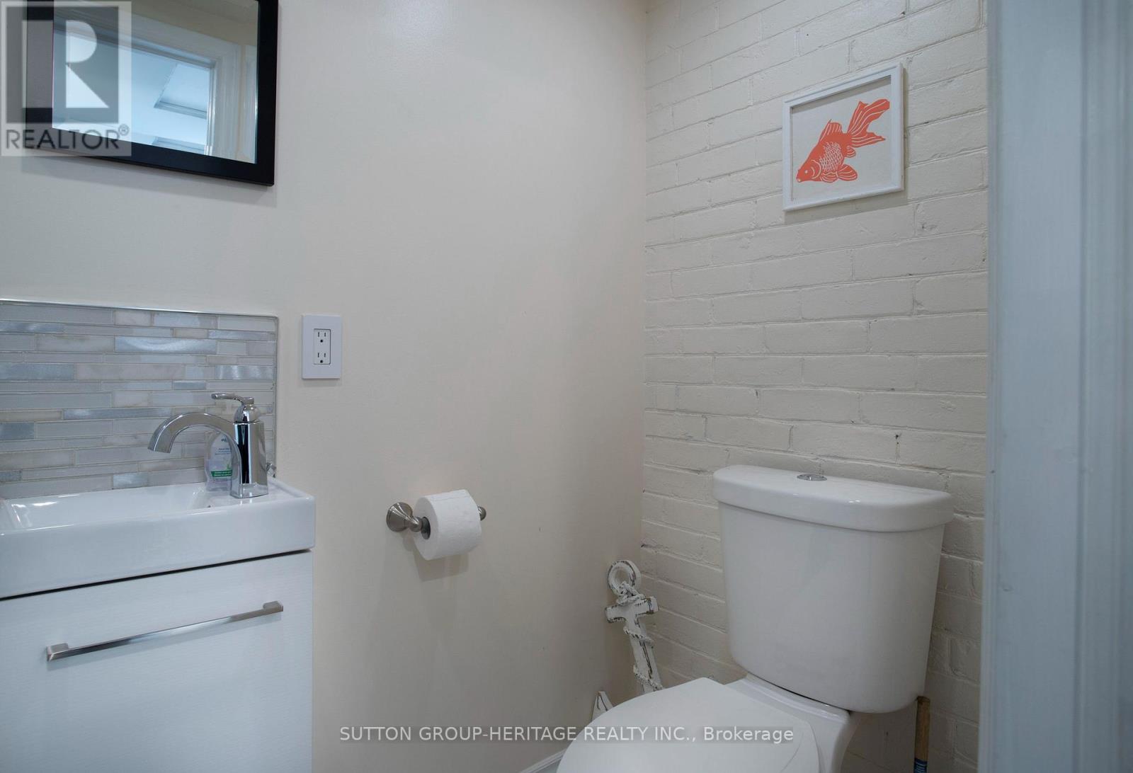 96 AGNES STREET - Image 12