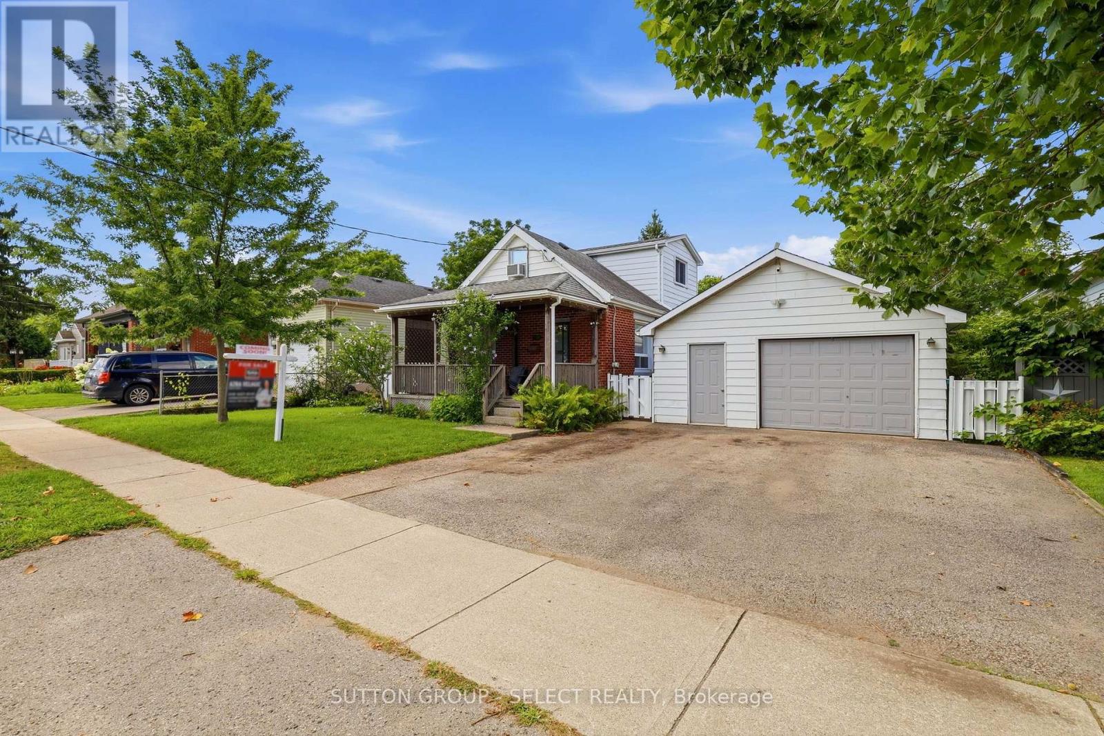 Property for sale at 349 EDMONTON STREET