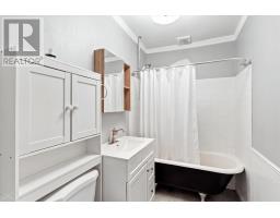 69 Kings Road thumbnail 13