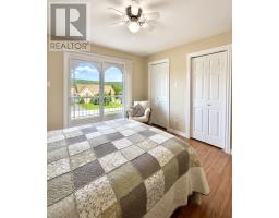 76 Clearwater Drive thumbnail 22