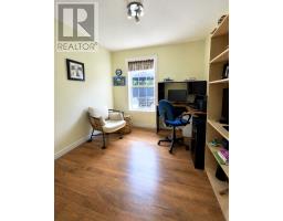 76 Clearwater Drive thumbnail 24