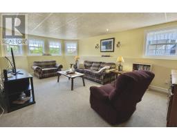 76 Clearwater Drive thumbnail 29
