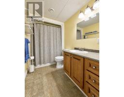 76 Clearwater Drive thumbnail 33