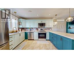 166 Ladysmith Drive thumbnail 12