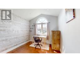 166 Ladysmith Drive thumbnail 16