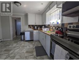 11 Gully Bank Road thumbnail 3
