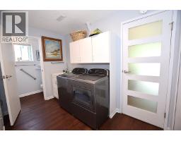 2904 Tatla Place, Coquitlam, BC V3C4W8 Photo 9
