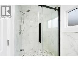 4100 Mount Royal, Windsor, ON N9G2C2 Photo 24