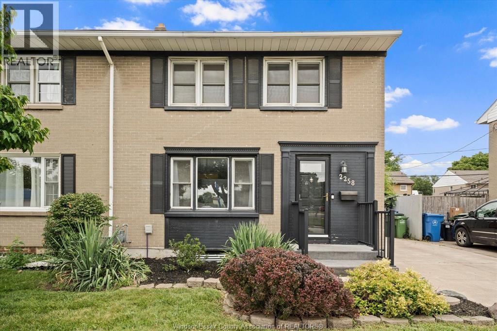 2258 TECUMSEH ROAD West - 1