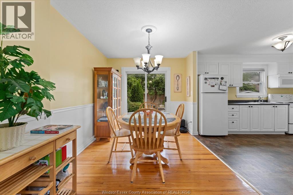 2258 TECUMSEH ROAD West - Image 8