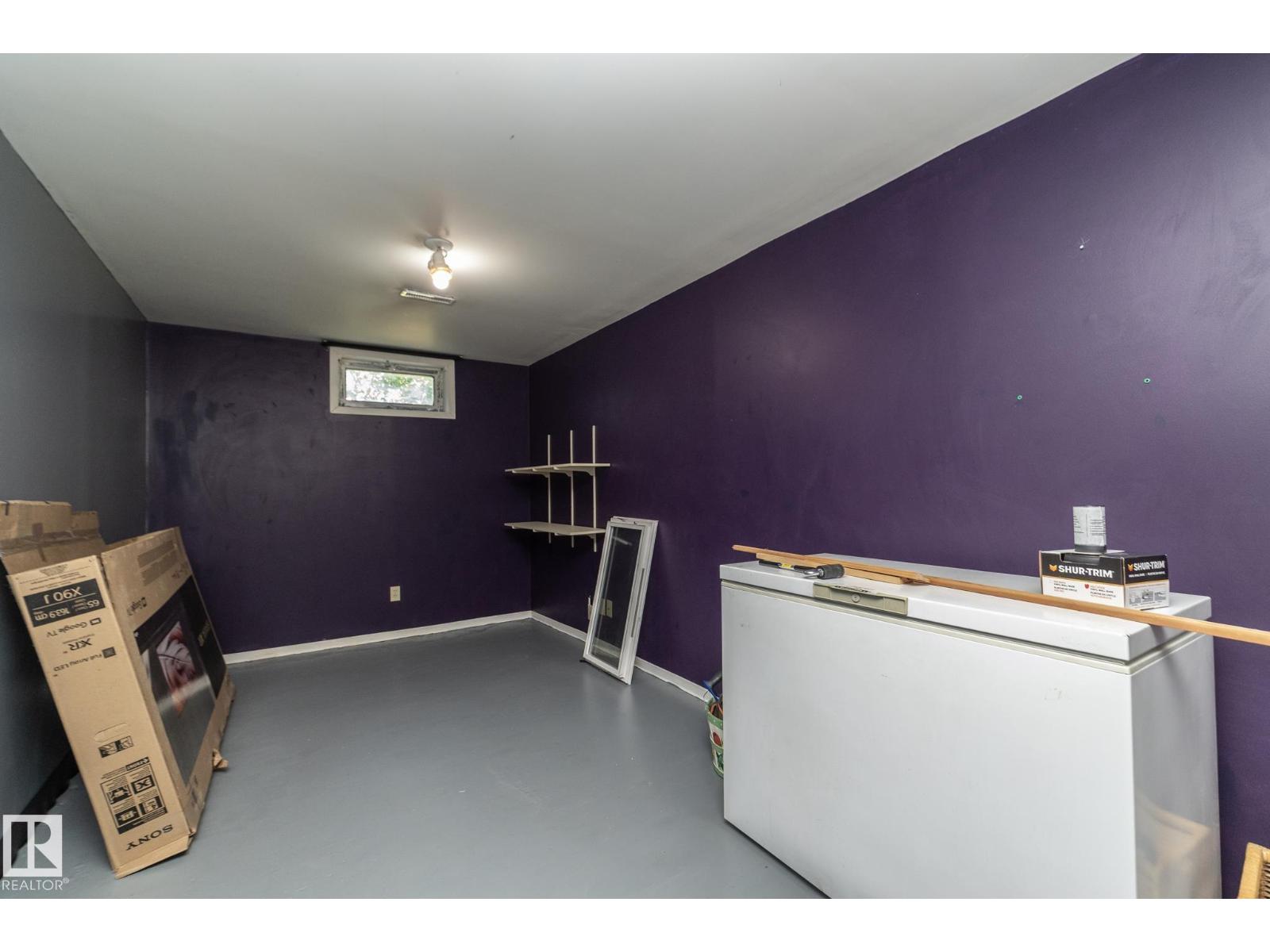 3608 44 ST - Image 33