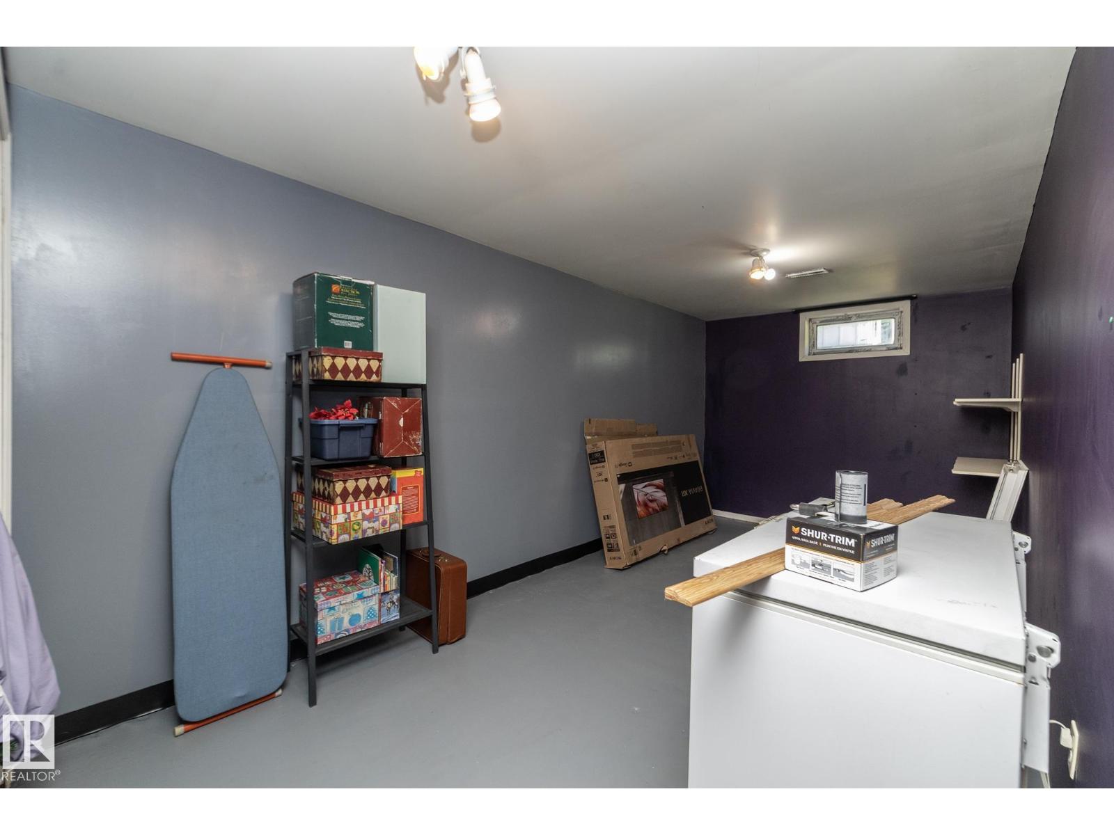 3608 44 ST - Image 32