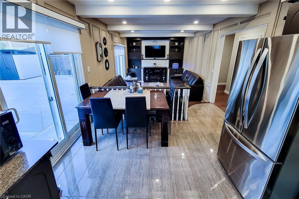 367 HEMLOCK Avenue - Image 26
