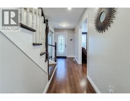 Living room - 367 Hemlock Avenue, Stoney Creek, ON L8E2C9 Photo 13