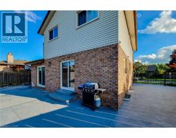 2pc Ensuite bath - 367 Hemlock Avenue, Stoney Creek, ON L8E2C9 Photo 7