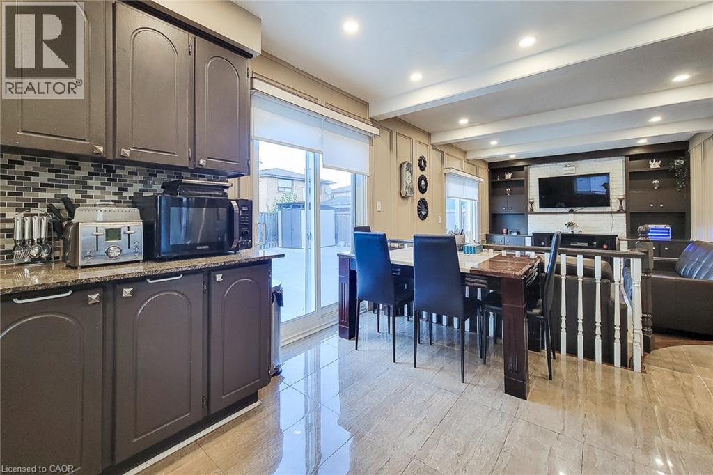 367 HEMLOCK Avenue - Image 31