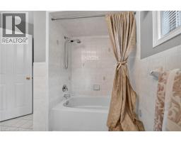 42 Hillgarden Avenue, Stoney Creek, ON L8J3R3 Photo 40