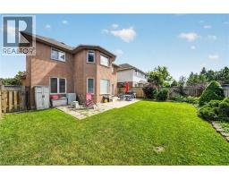 42 Hillgarden Avenue, Stoney Creek, ON L8J3R3 Photo 48
