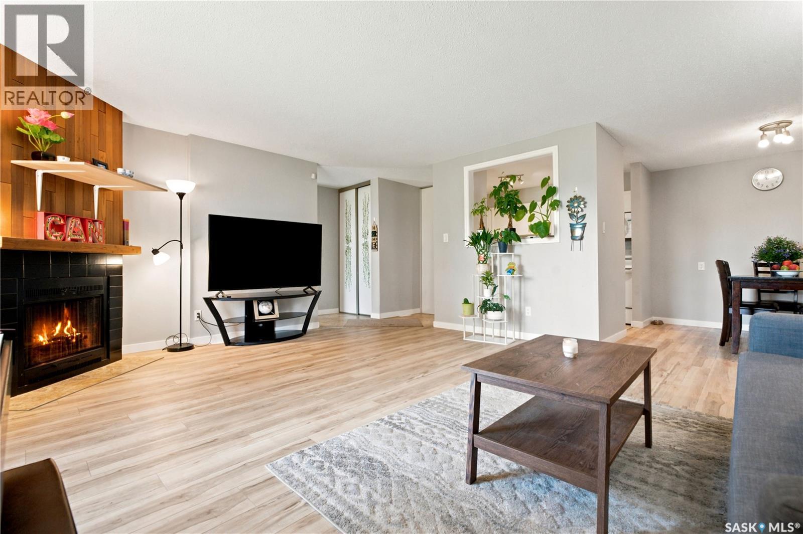 #416 425 115th STREET E - Image 9